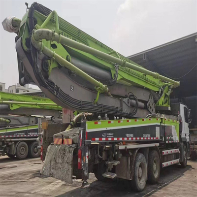 Προσαρμοσμένο Iveco από δεύτερο χέρι 120M ³ /H 550L συγκεκριμένων αντλιών αναμικτών